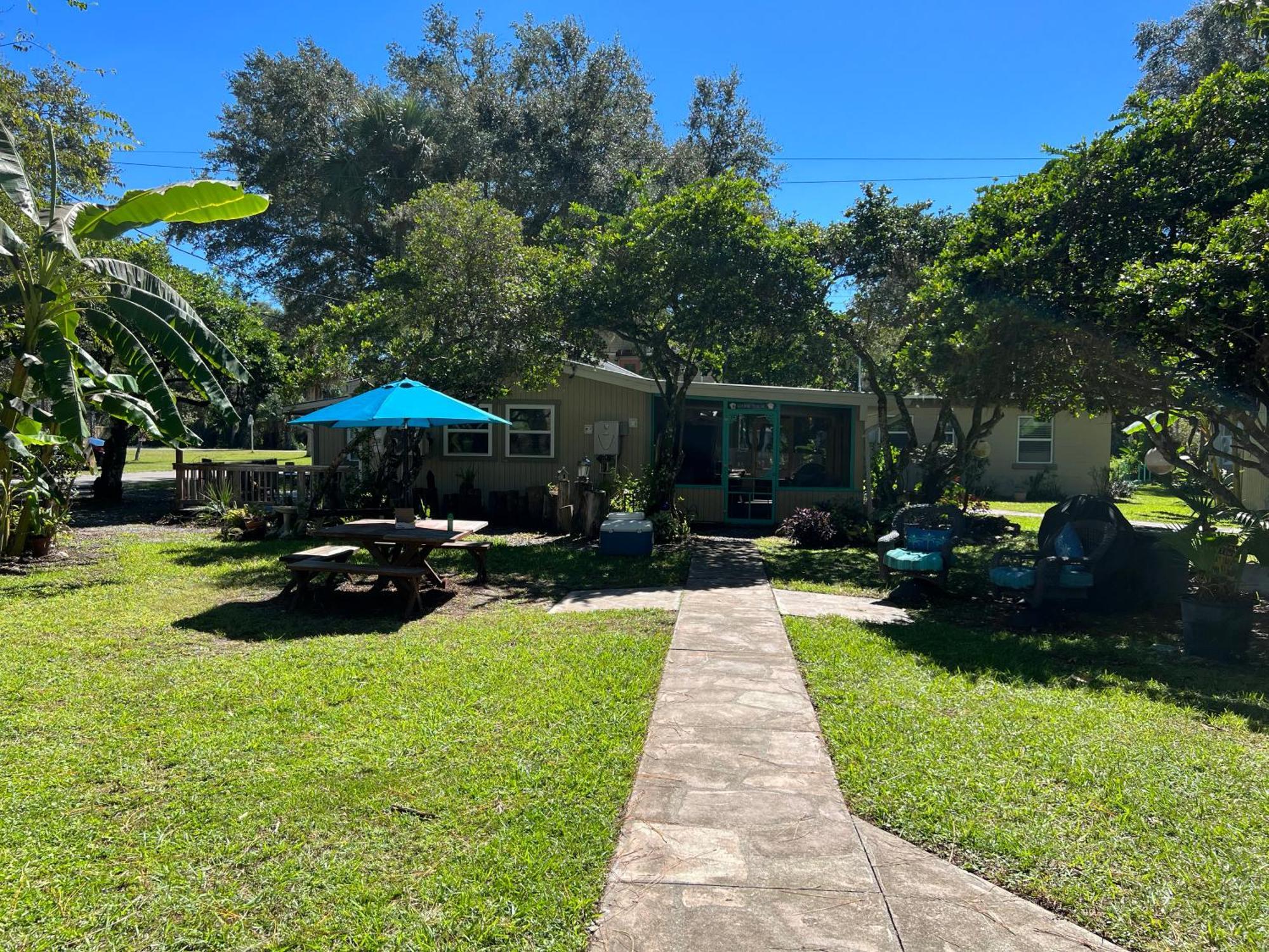 Nature Coast Inn & Cottages Inglis Exteriér fotografie