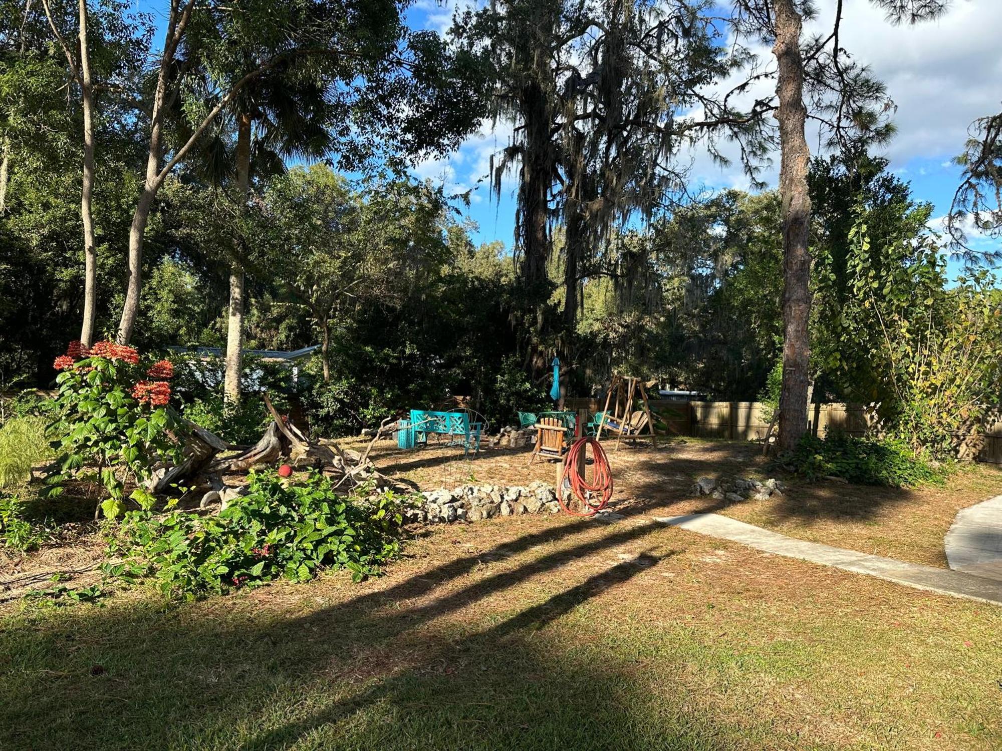 Nature Coast Inn & Cottages Inglis Exteriér fotografie