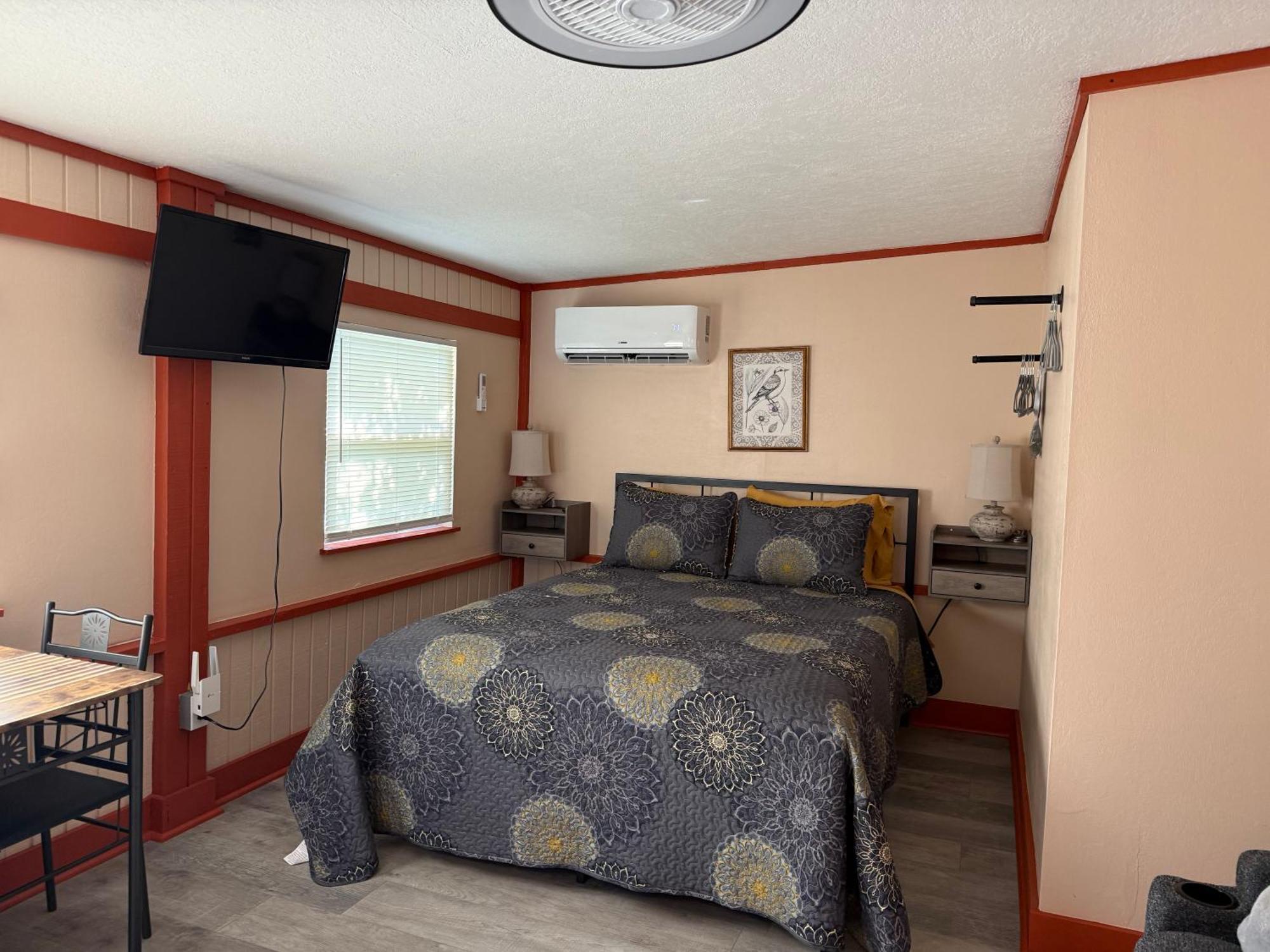 Nature Coast Inn & Cottages Inglis Exteriér fotografie